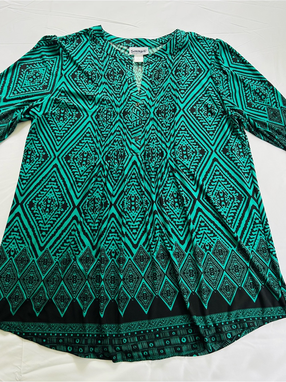 SERENGETI women’s XL Green & Black Print Tunic Top Blouse
